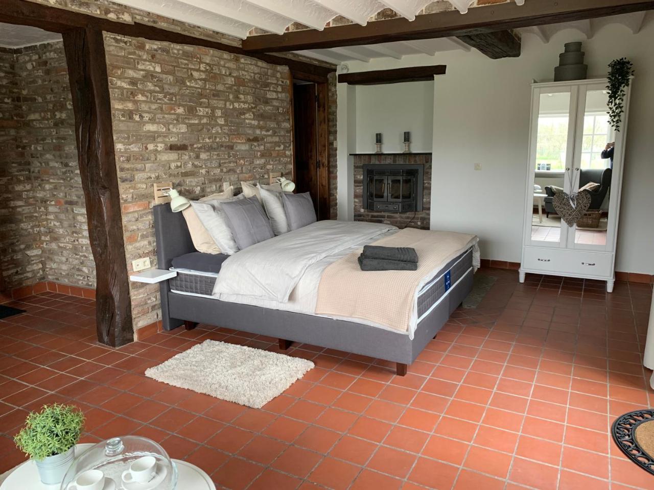 B&B Dageraad Bocholt ภายนอก รูปภาพ