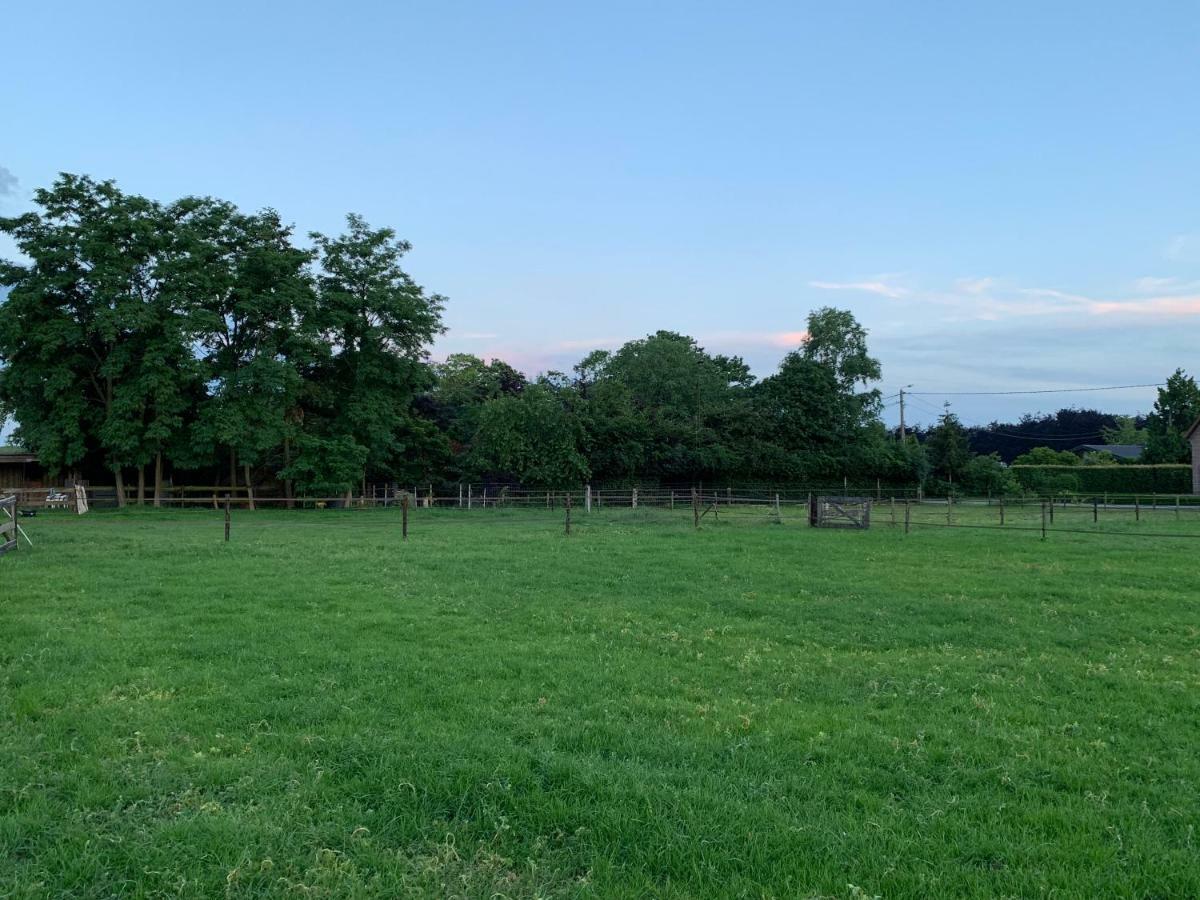 B&B Dageraad Bocholt ภายนอก รูปภาพ